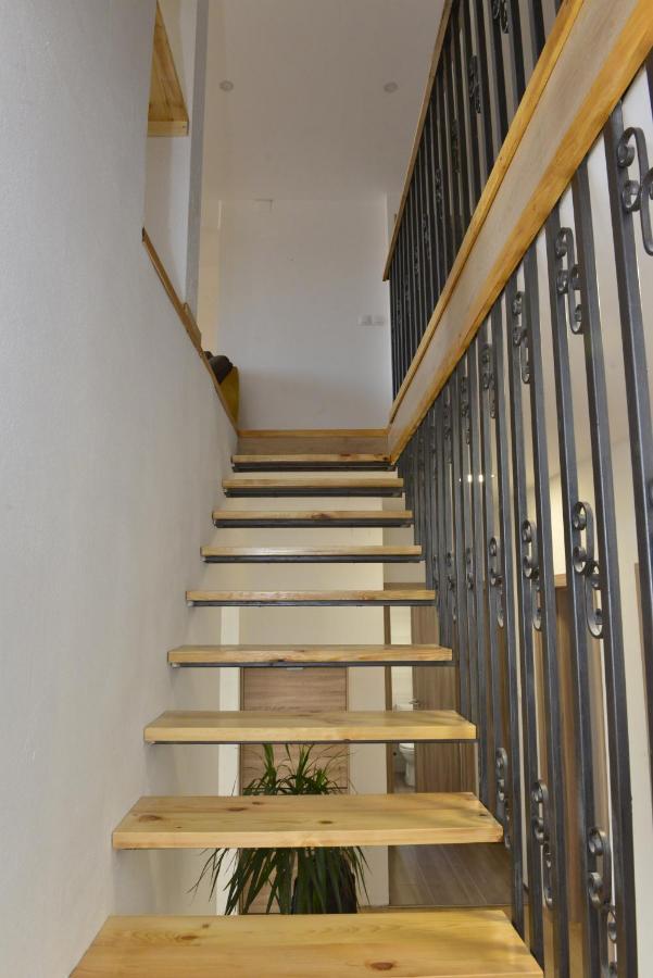 Milosavljevic Apartments Tivat Exterior photo