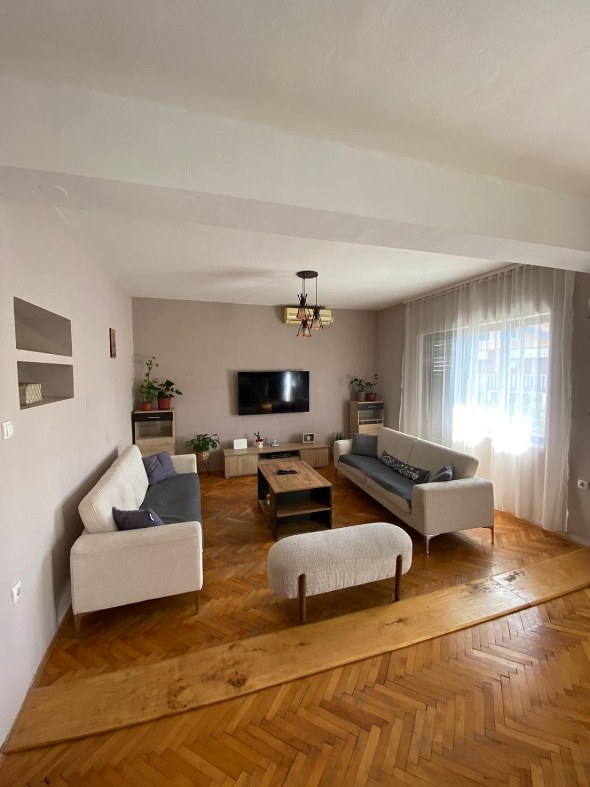 Milosavljevic Apartments Tivat Exterior photo